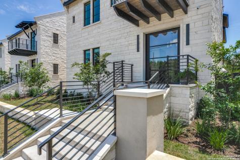 401 Oak Park Drive Boerne TX 78006