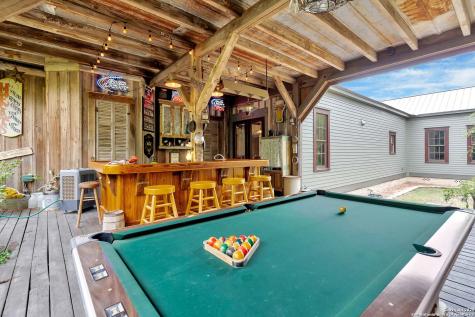 113 James Brackettville TX 78832