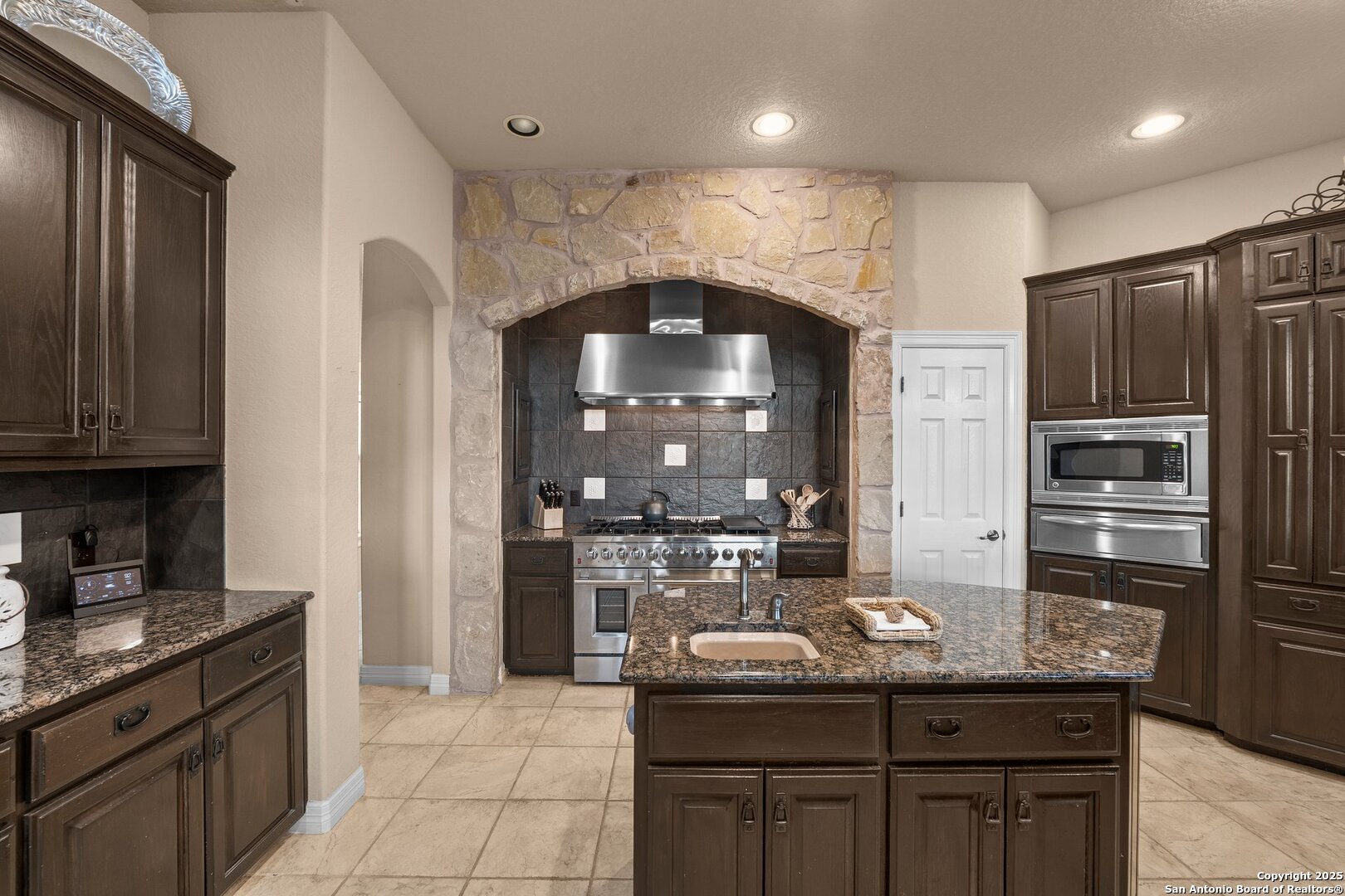 5310 River Oaks New Braunfels TX 78132