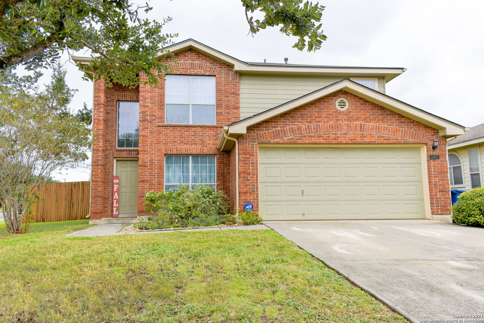 5903 Imperial Topaz San Antonio TX 78222