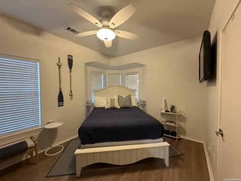 205 Woodridge Canyon Lake TX 78133