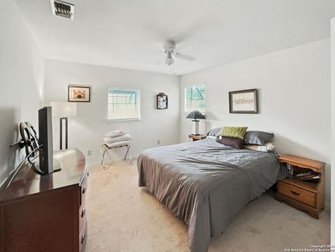 214 Star Lane Pipe Creek TX 78063
