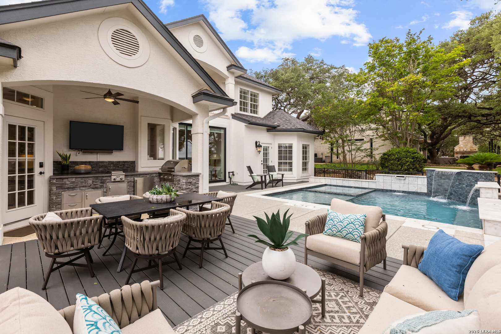 29707 High Eschelon Fair Oaks Ranch TX 78015