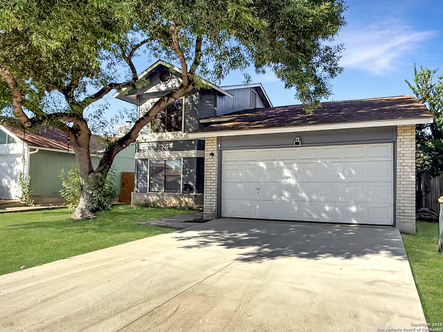 8426 Maple Ridge San Antonio TX 78239