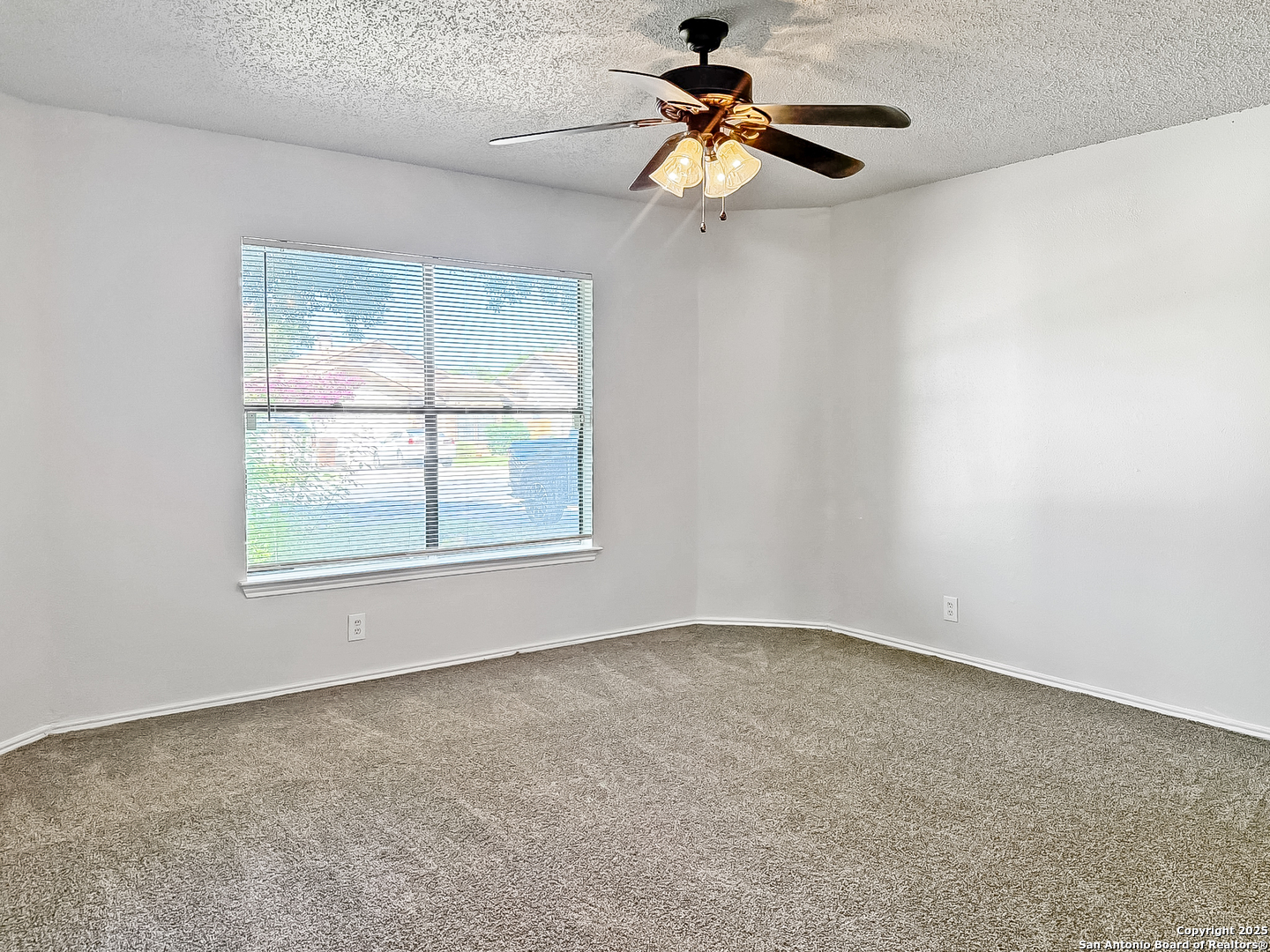 8426 Maple Ridge San Antonio TX 78239