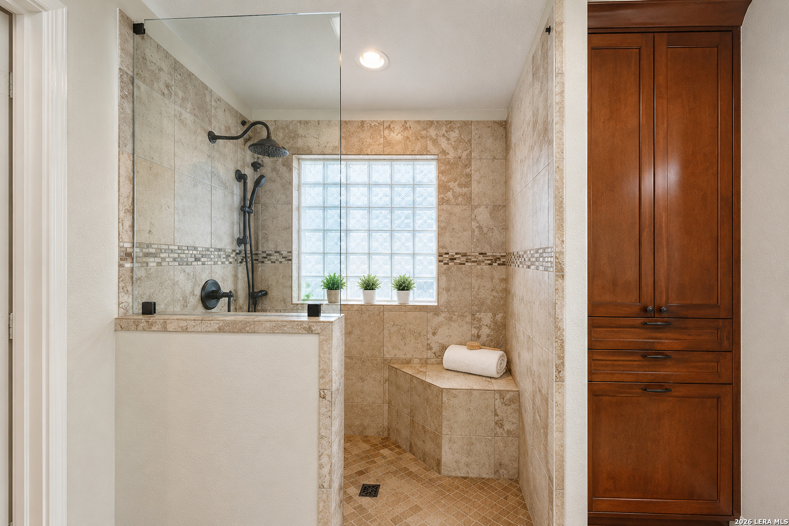 8621 Wood Falls San Antonio TX 78251