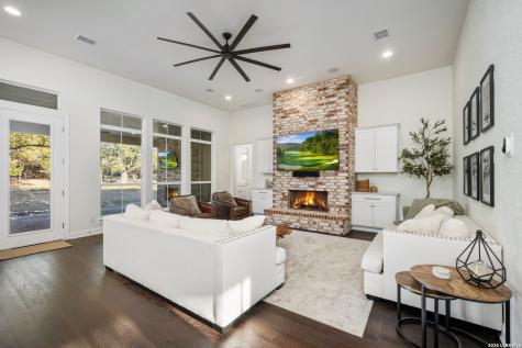 117 Sabella Spring Branch TX 78070