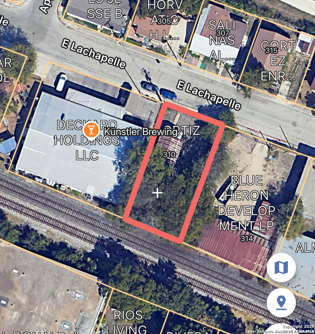 310 E Lachapelle San Antonio TX 78204