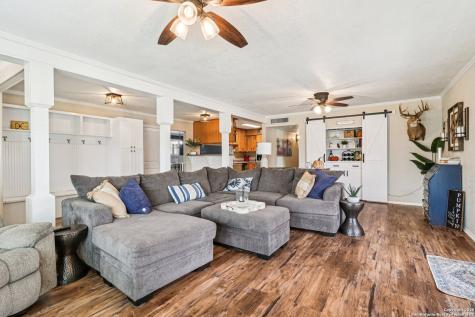 100 N Carroll Poth TX 78147