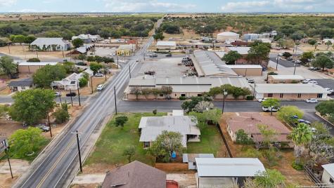 100 N Carroll Poth TX 78147