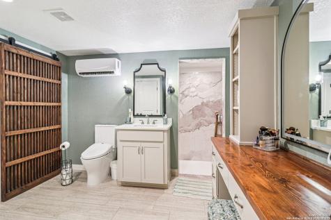 100 N Carroll Poth TX 78147