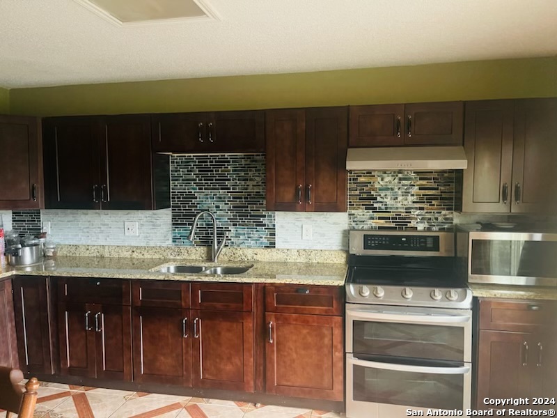 9939 Sunset Place San Antonio TX 78245