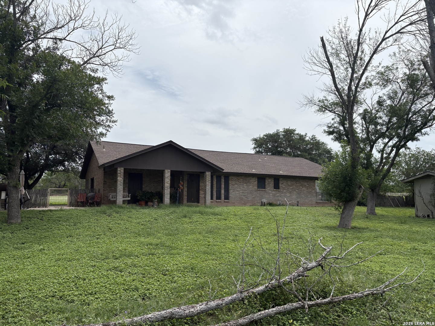 1016 County Road 373 Uvalde TX 78801