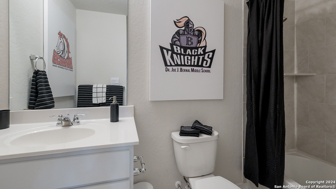 144 Heron Reef San Antonio TX 78253