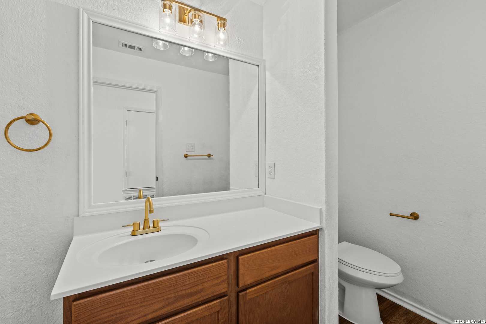 2611 Lyra Cove Converse TX 78109
