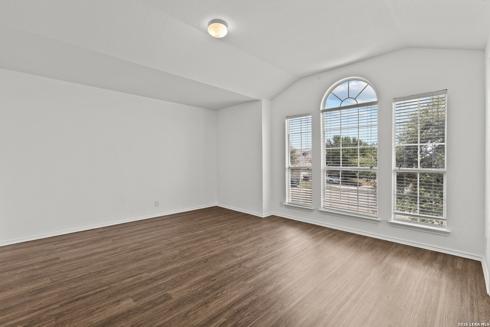 2611 Lyra Cove Converse TX 78109