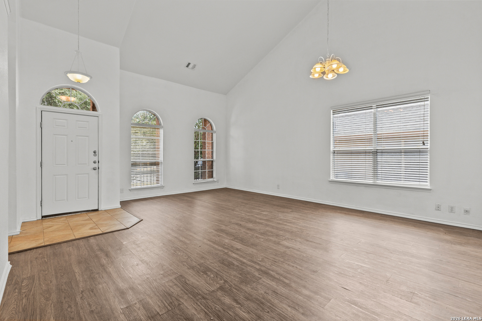 2611 Lyra Cove Converse TX 78109
