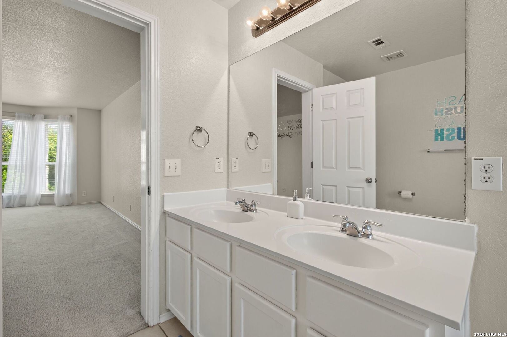 5307 Dannelly Field San Antonio TX 78227