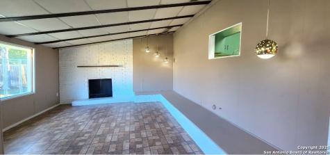 2625 Woodlawn San Antonio TX 78228