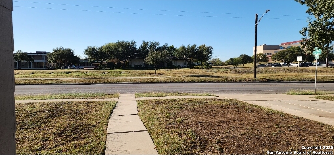 2625 Woodlawn San Antonio TX 78228