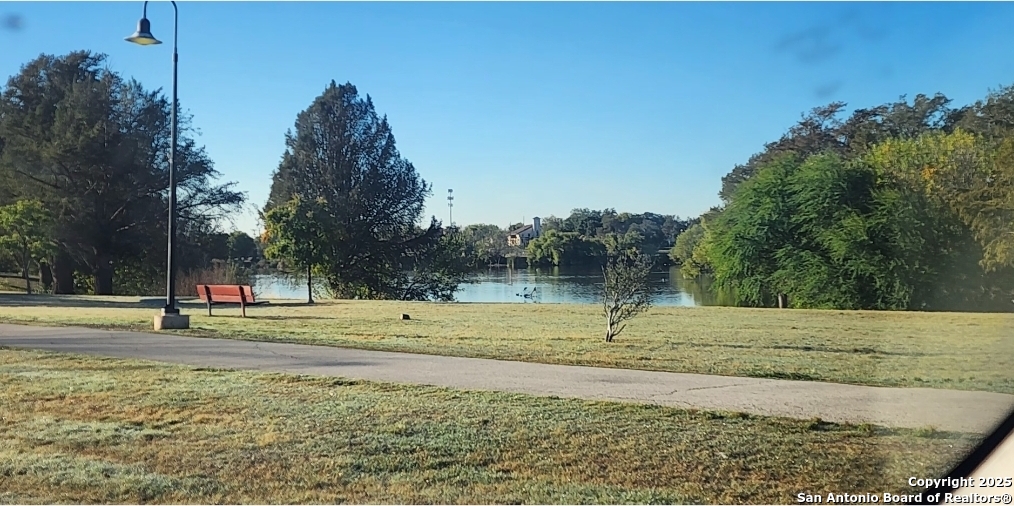 2625 Woodlawn San Antonio TX 78228