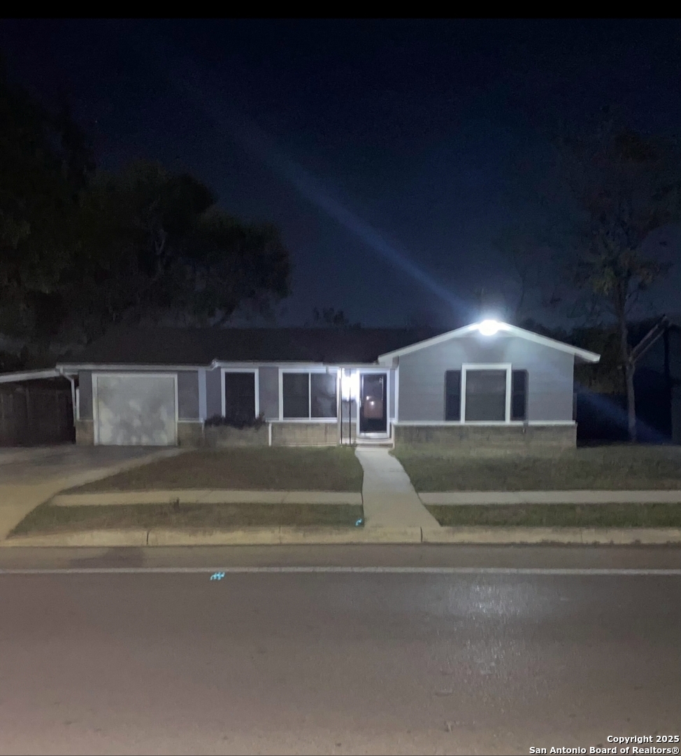 2625 Woodlawn San Antonio TX 78228