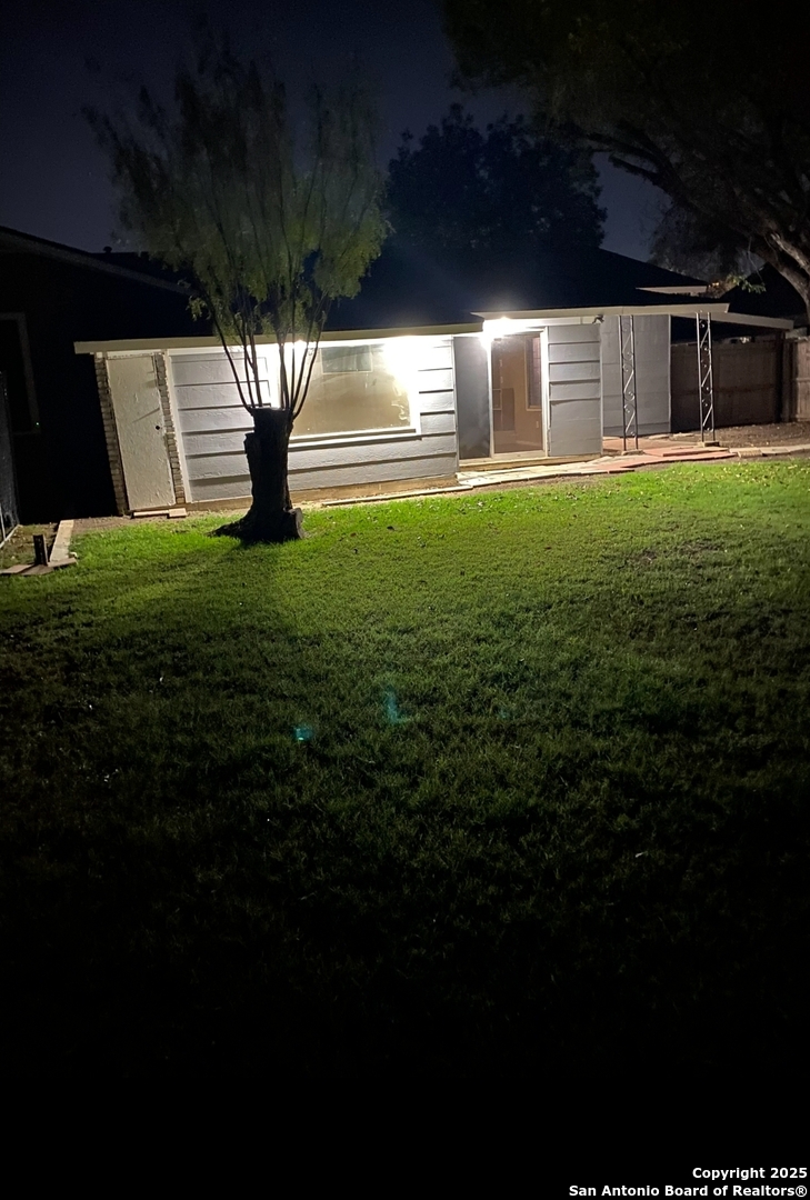 2625 Woodlawn San Antonio TX 78228