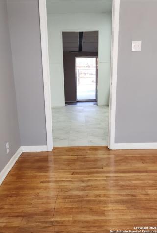 2625 Woodlawn San Antonio TX 78228