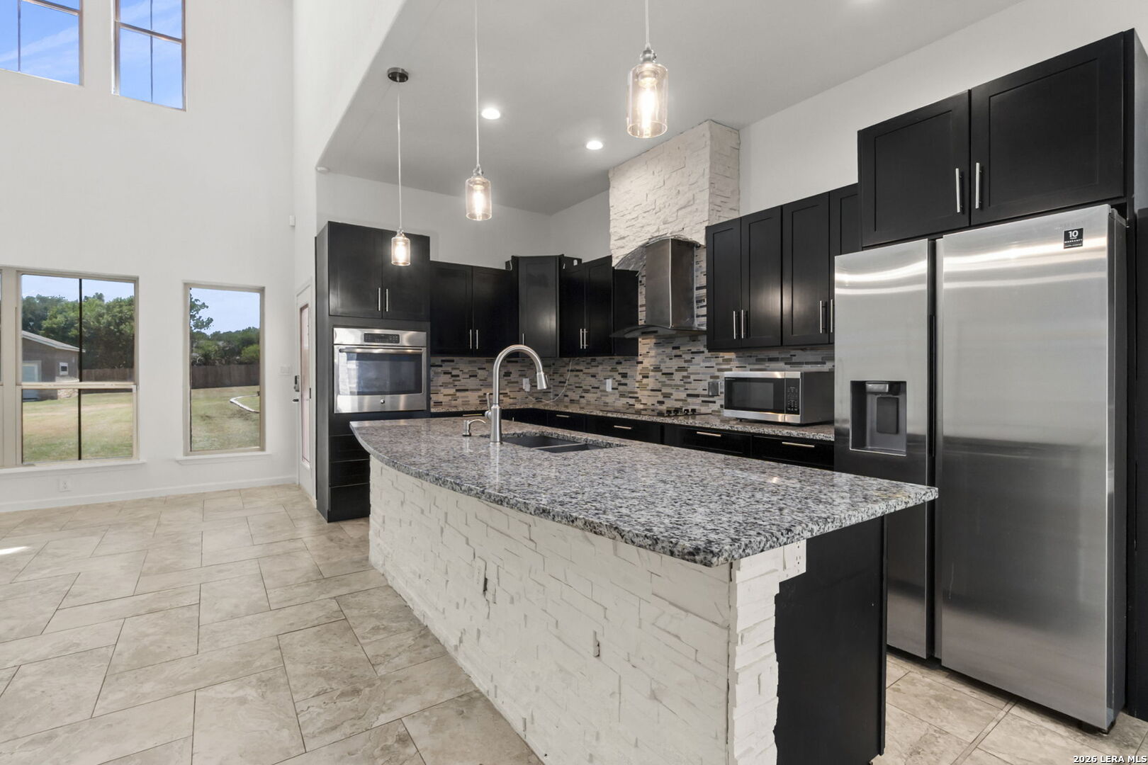 7606 Triple Leaf China Grove TX 78263