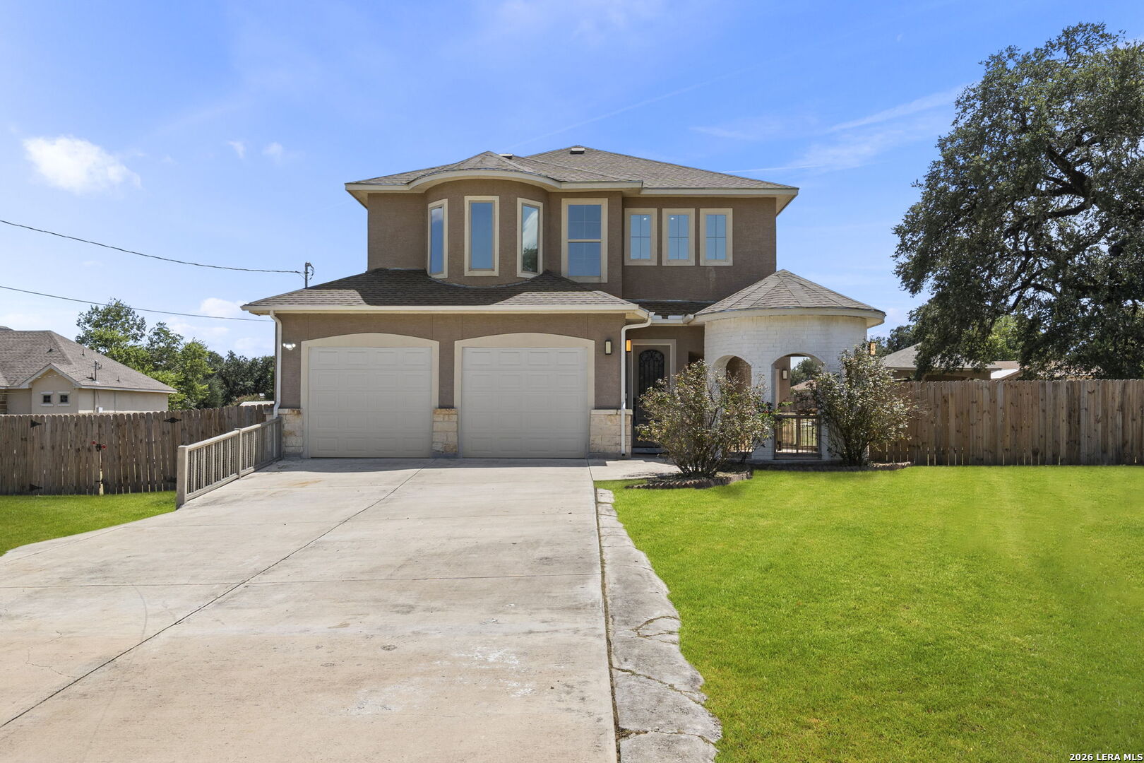 7606 Triple Leaf China Grove TX 78263