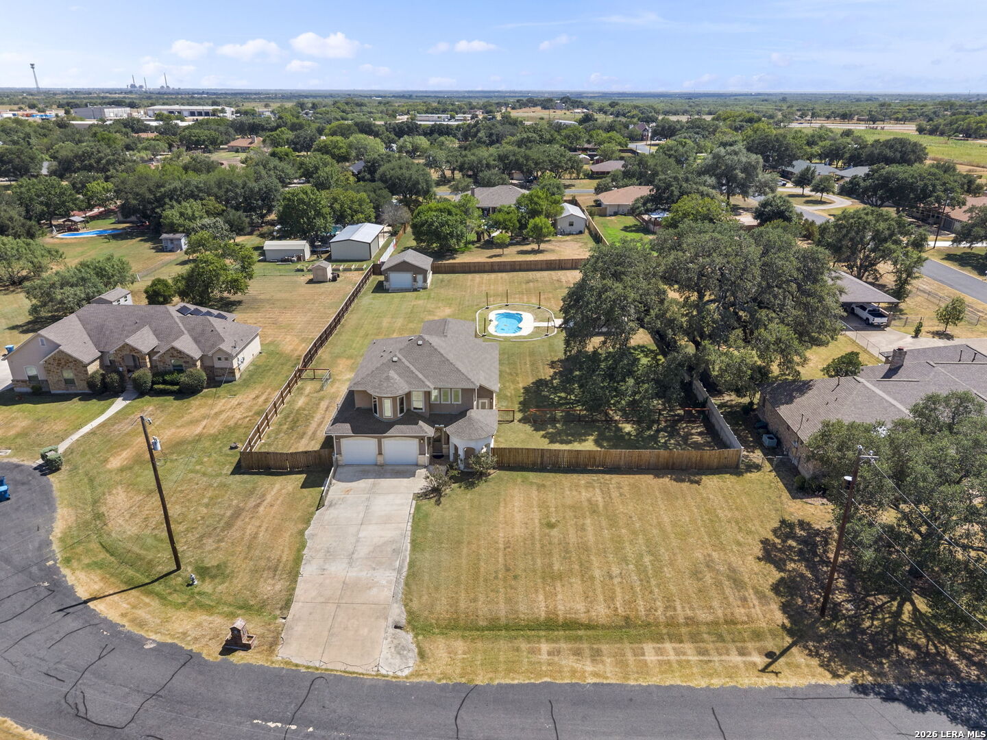 7606 Triple Leaf China Grove TX 78263
