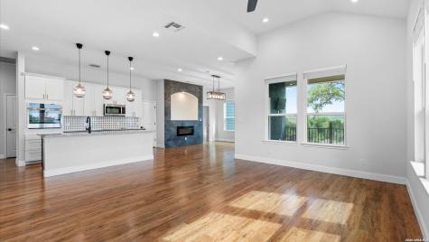 3225 Hawthorne Spring Branch TX 78070