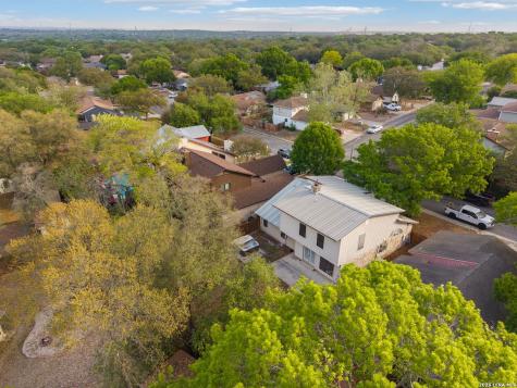 4330 Hollow Hill San Antonio TX 78217