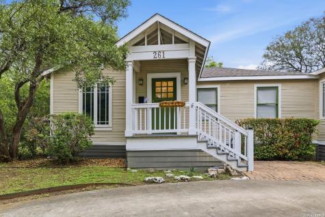 261 E Oakview Place San Antonio TX 78209
