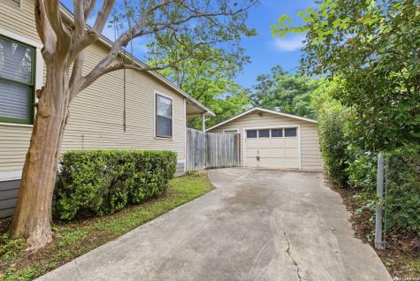 261 E Oakview Place San Antonio TX 78209