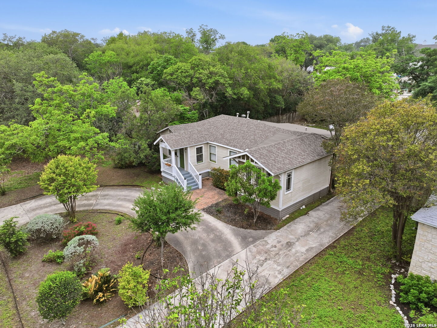 261 E Oakview Place San Antonio TX 78209
