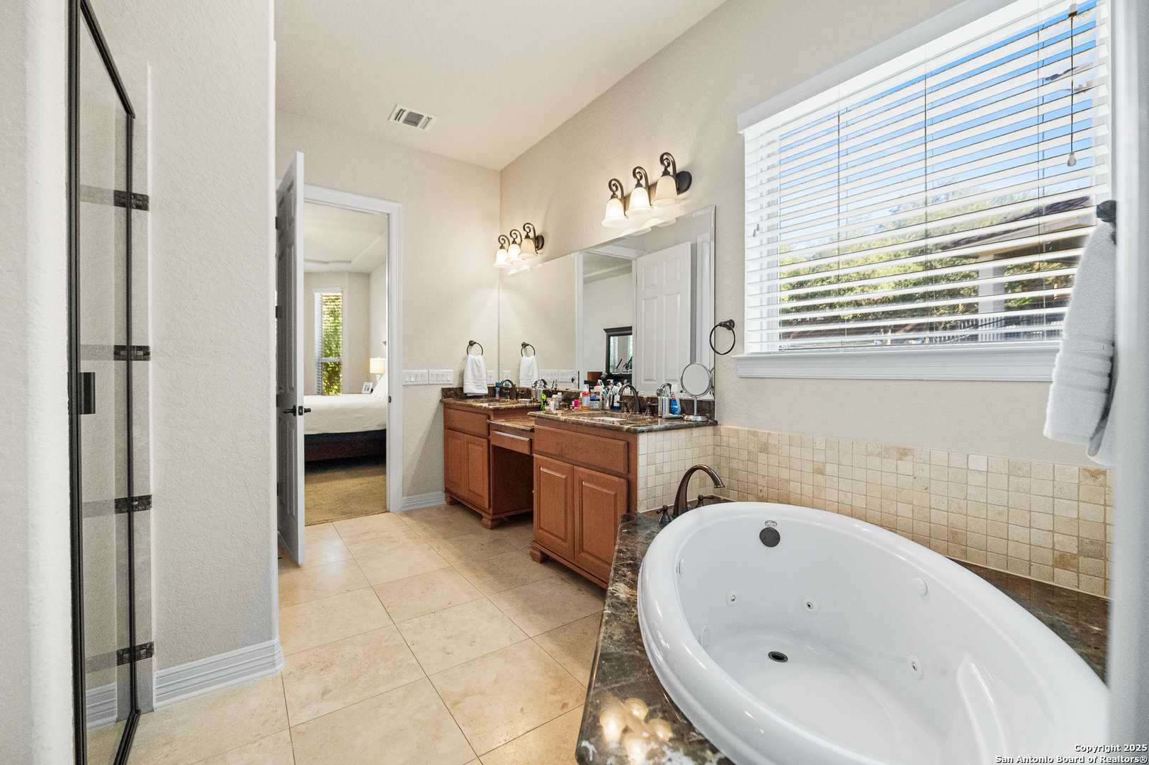 24510 Via Vizcaya San Antonio TX 78260