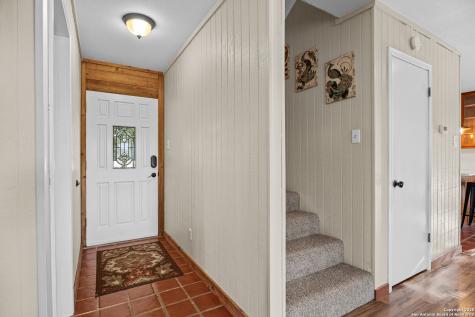 1262 Paradise Drive Canyon Lake TX 78133