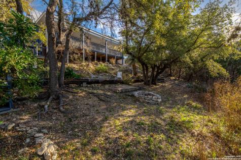 1262 Paradise Drive Canyon Lake TX 78133