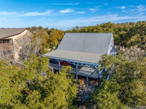 1262 Paradise Drive Canyon Lake TX 78133