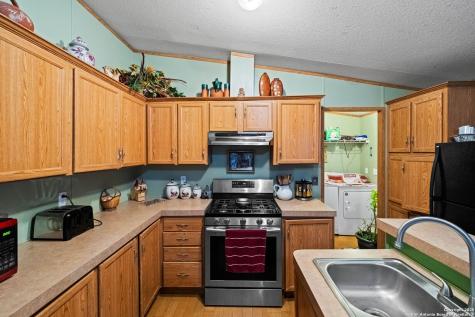 1148 Sequoia Trail Canyon Lake TX 78133