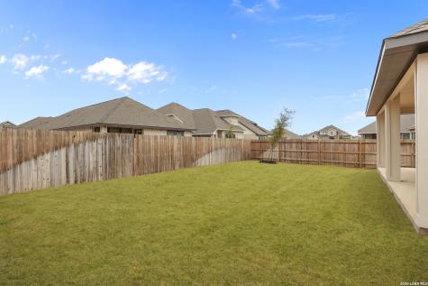 128 Heidi Hill Castroville TX 78009