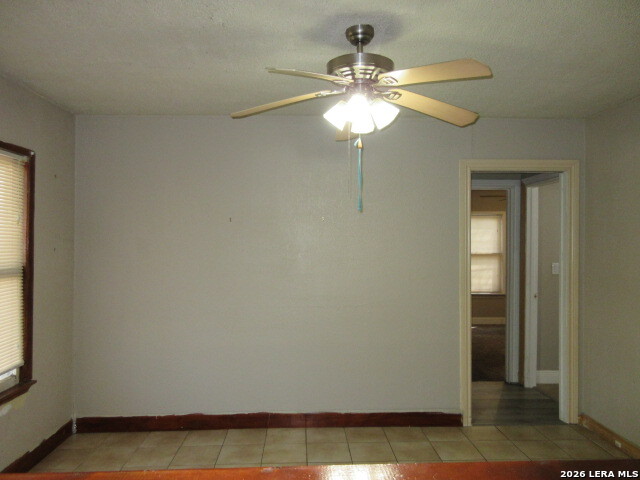 1210 Mccauley San Antonio TX 78224