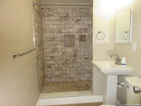 1210 Mccauley San Antonio TX 78224