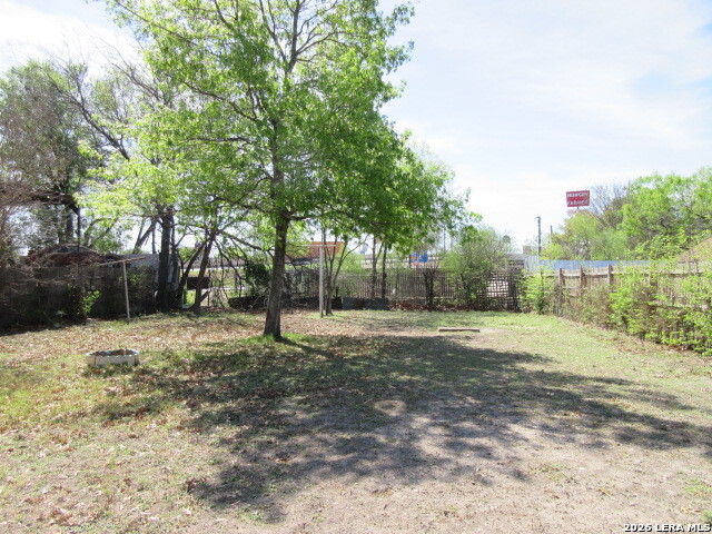 1210 Mccauley San Antonio TX 78224