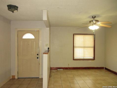 1210 Mccauley San Antonio TX 78224