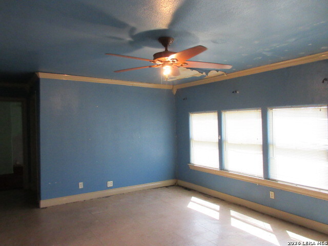 1210 Mccauley San Antonio TX 78224