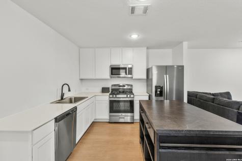 3746 Glade Creek San Antonio TX 78245