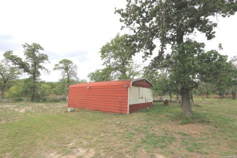 124 Rosewood Drive La Vernia TX 78121