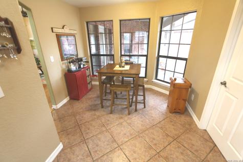 124 Rosewood Drive La Vernia TX 78121
